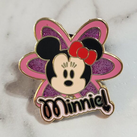 Minnie Mouse Cute Characters Mystery Disney Pin - Picture 1 of 6